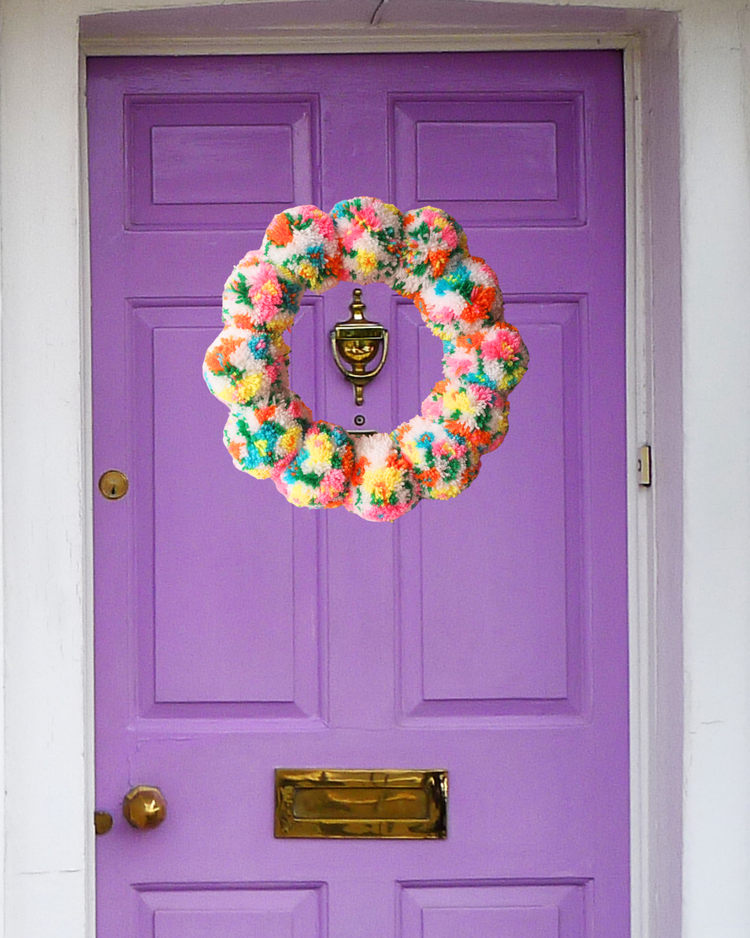 Floral Pom Pom Wreath DIY Kit – Pom Pom Craft Kit
