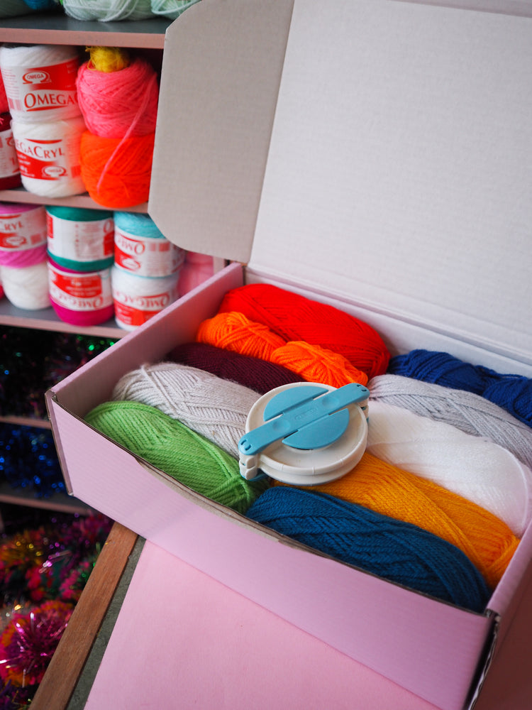 Solar System Pom Pom DIY Kit