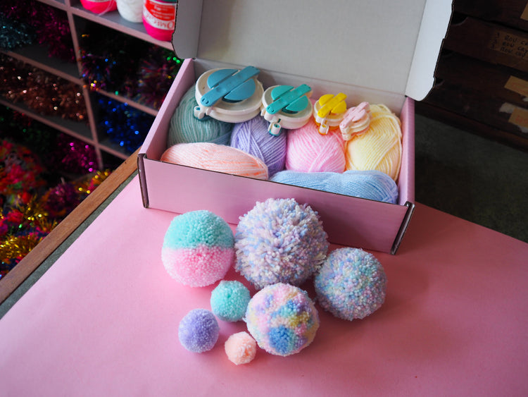 Pastel Starter Pom Pom Kit
