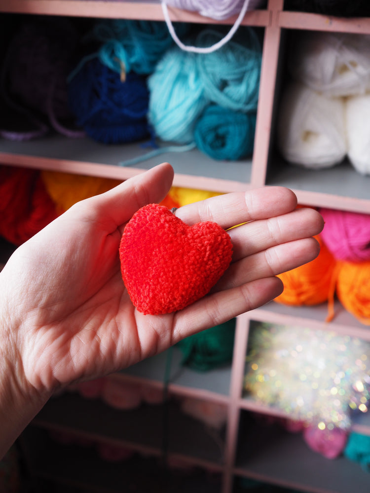 Heart Pom Pom Garland Kit - Makes at least 12 hearts