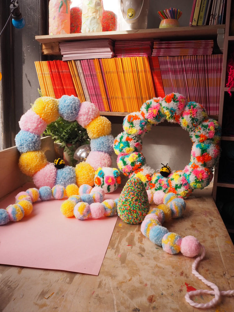 Floral Pom Pom Wreath DIY Kit – Pom Pom Craft Kit