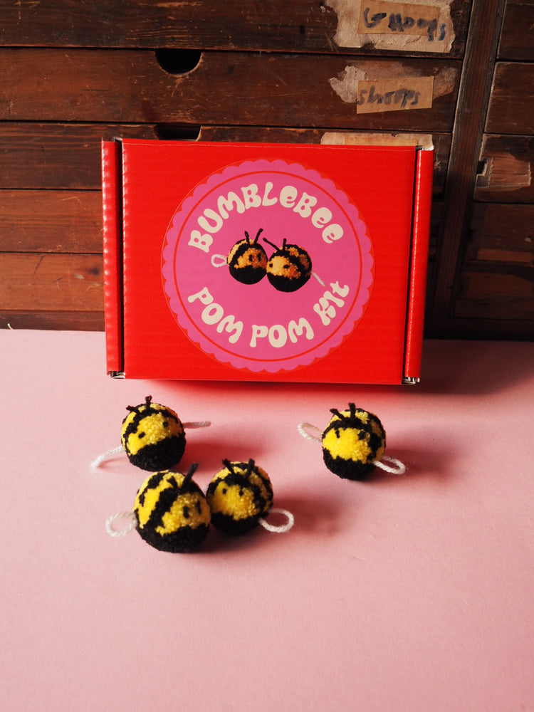 Bumblebee Pom Pom DIY Kit - Pom Pom Craft Kit