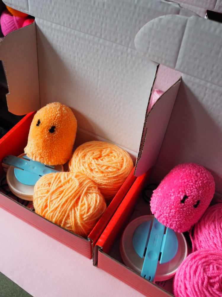 Ghost Pom Pom DIY Kit - Choose your own colour!