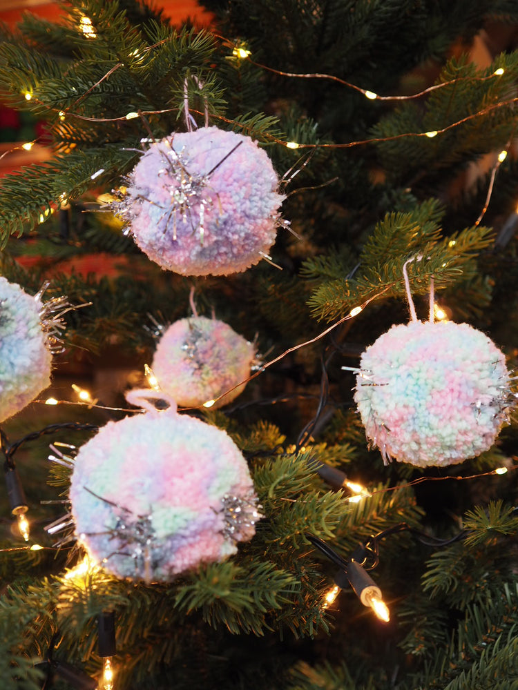 Tinsel Pom Pom Bauble Kit - Pastel