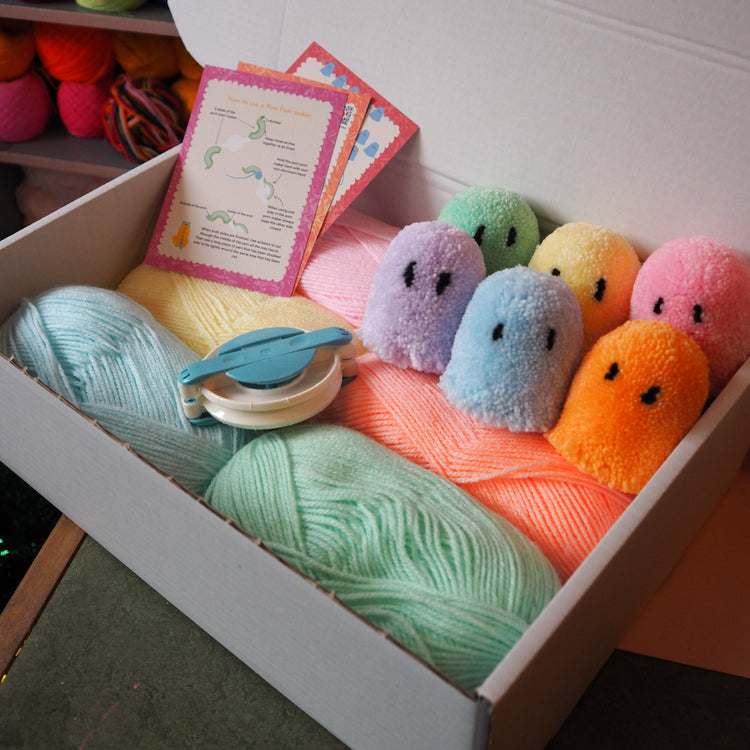 XL Ghost Garland Pom Pom DIY Kit - Pastel - Makes at least 18 Ghosts!