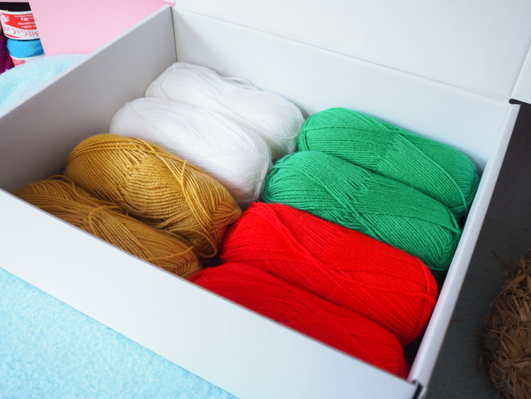 XL Tinsel Wreath Kit - Colour choices