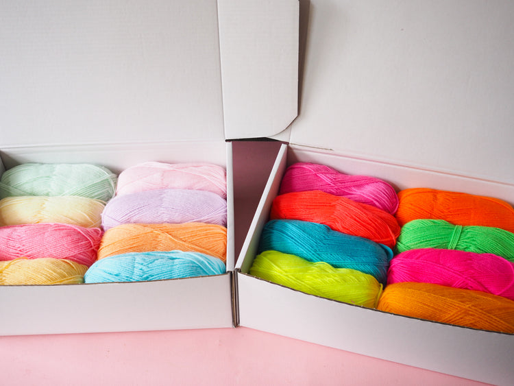Pastel Giant Pom Pom Kit