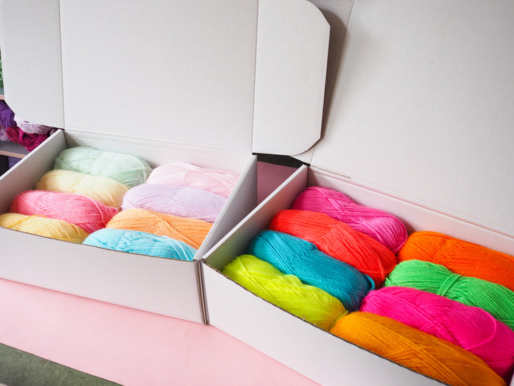 Pastel Giant Pom Pom Kit