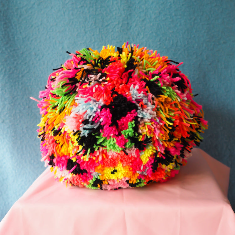 Hanging Giant Pom Pom