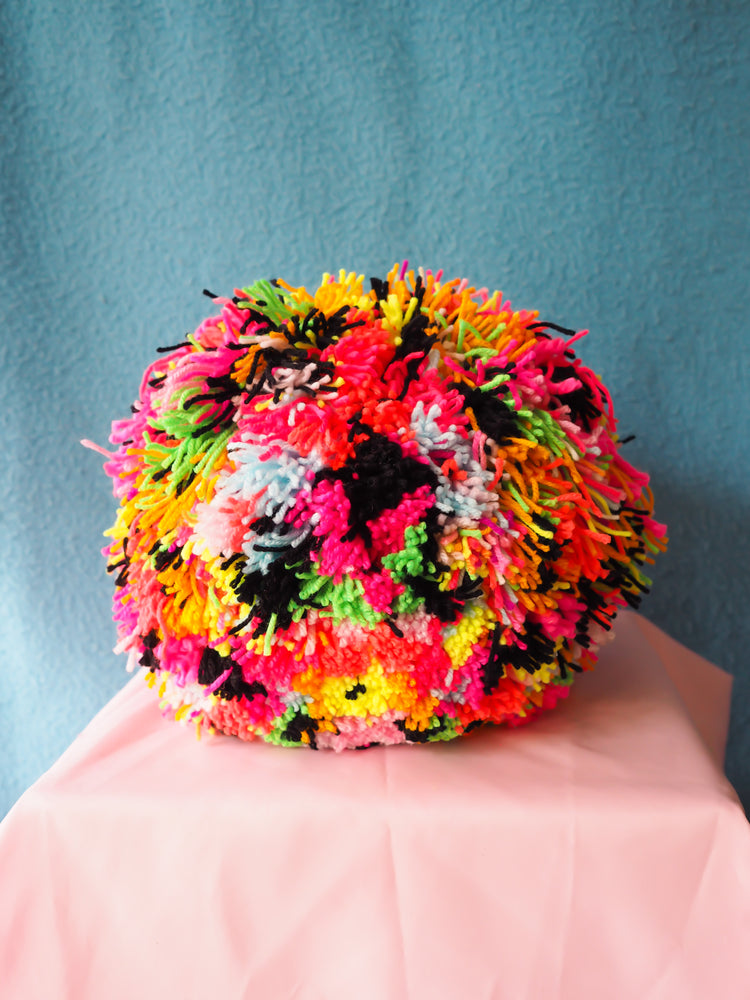 Hanging Giant Pom Pom
