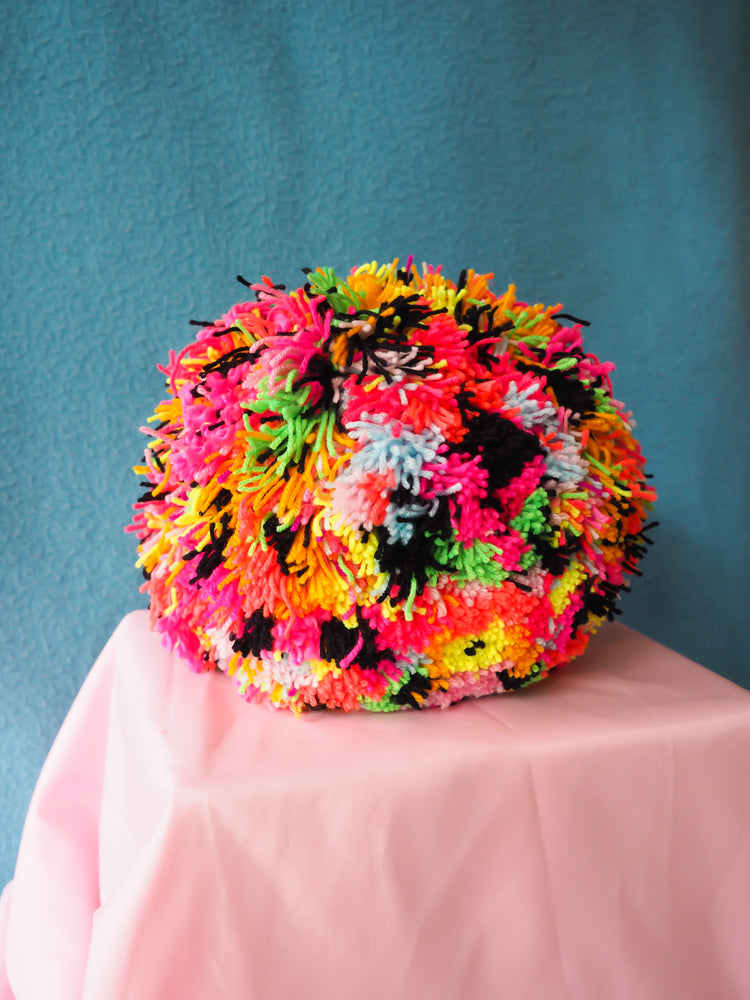 Hanging Giant Pom Pom