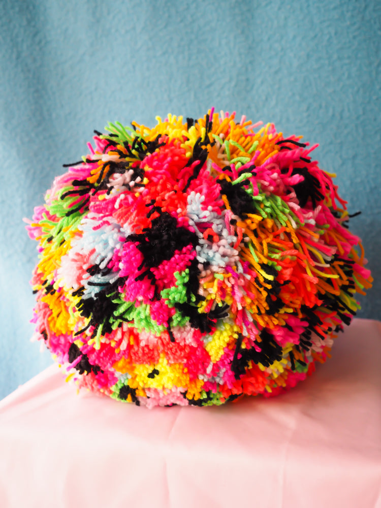 Hanging Giant Pom Pom