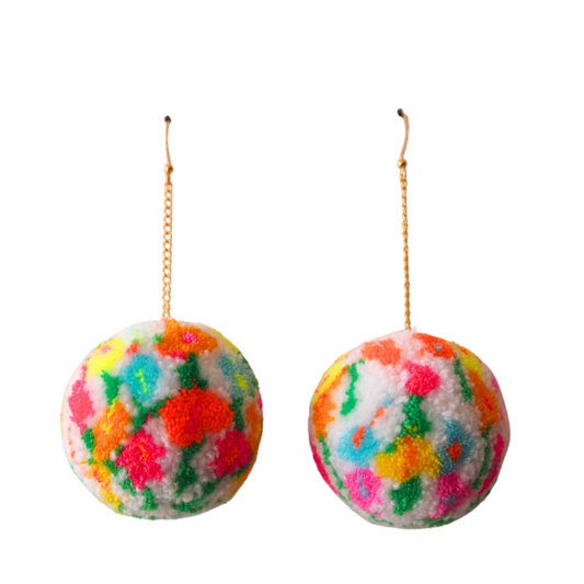 White Floral Meadow Pom Pom Earrings