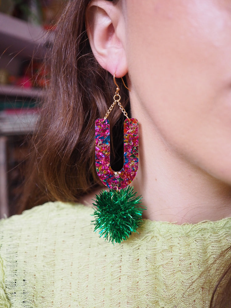 Rainbow Arch Tinsel Earrings - Green Tinsel