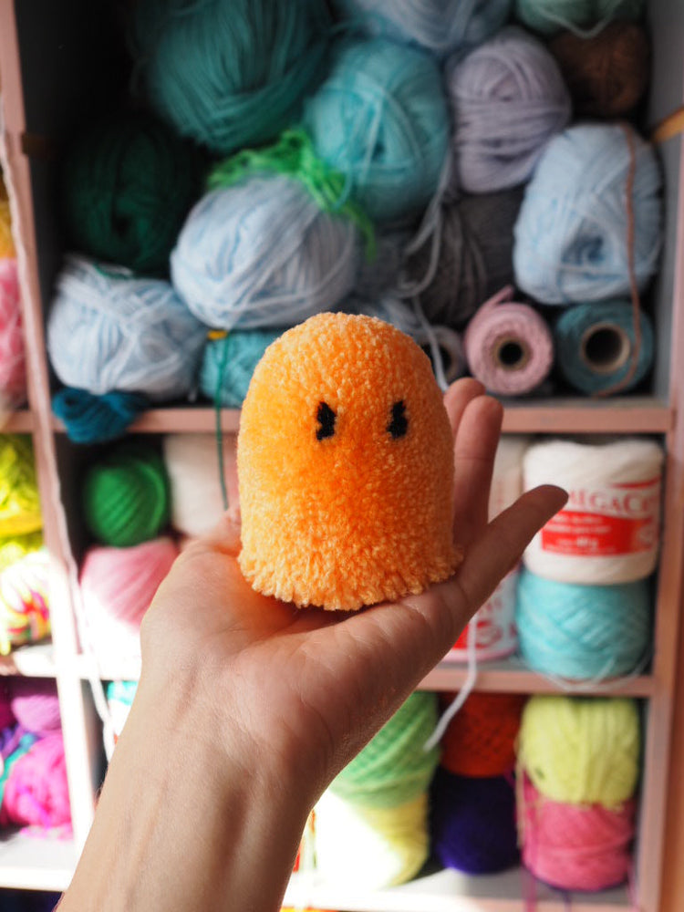 Ghost pom pom desk buddy