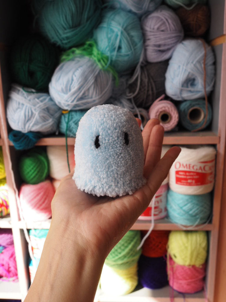 Ghost pom pom desk buddy