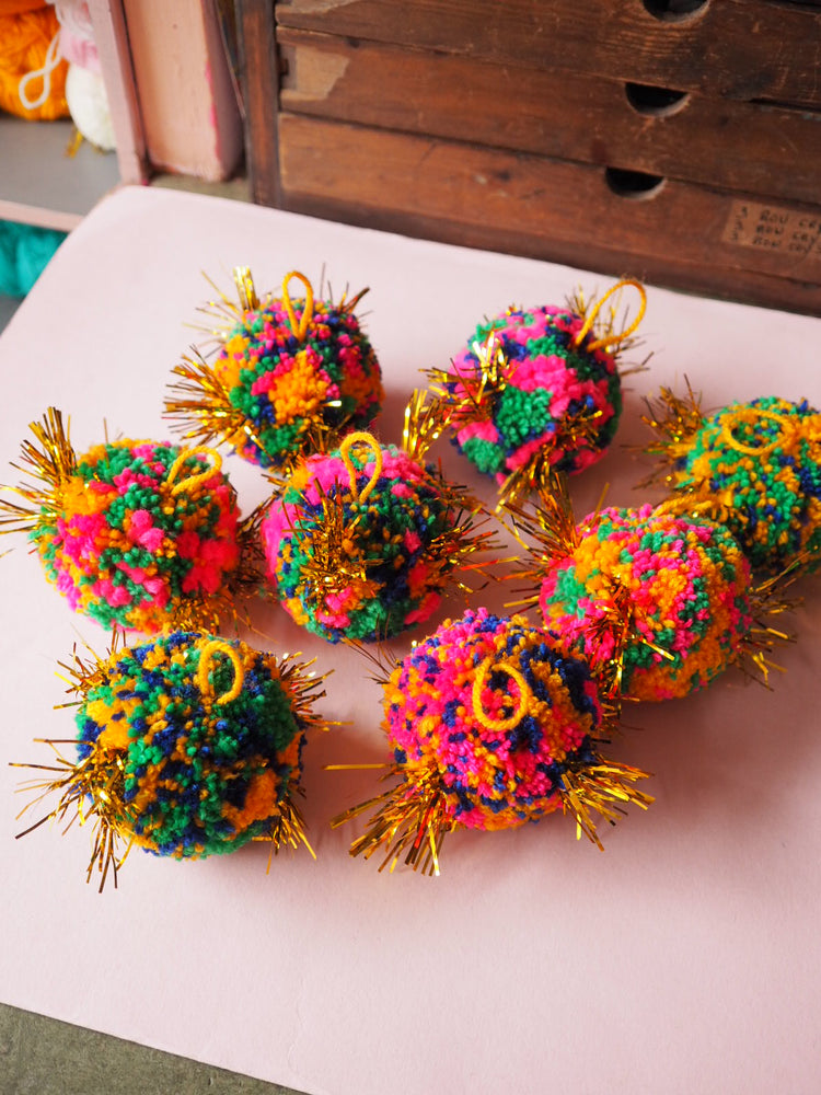 Tinsel Pom Pom Bauble DIY Kit - Jewel