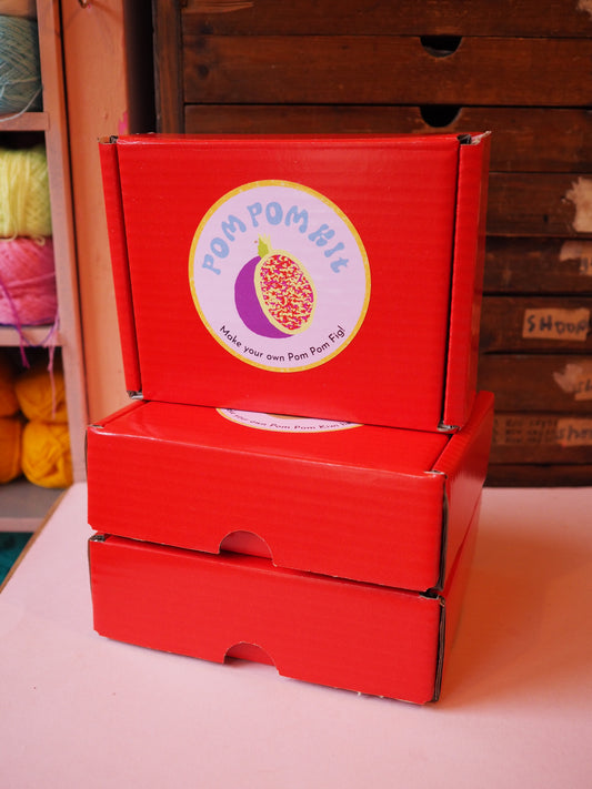 Fig Pom Pom DIY Kit