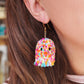 Pendientes de pompones con forma de fantasma de Halloween y confeti